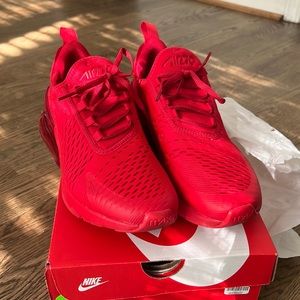 Nike Air Max 270 (GS) University Red Size 7Y